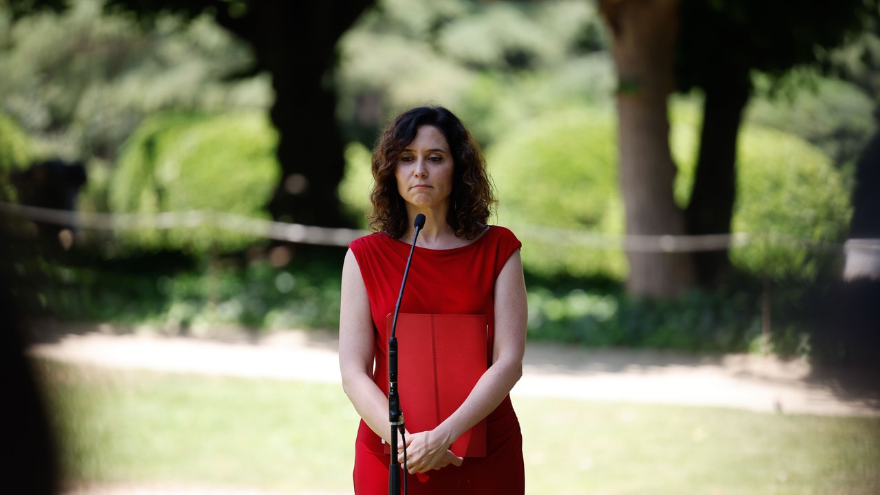Ayuso’s ‘show’ opaque plans of Feijóo and gives the government a break at the presidents conference