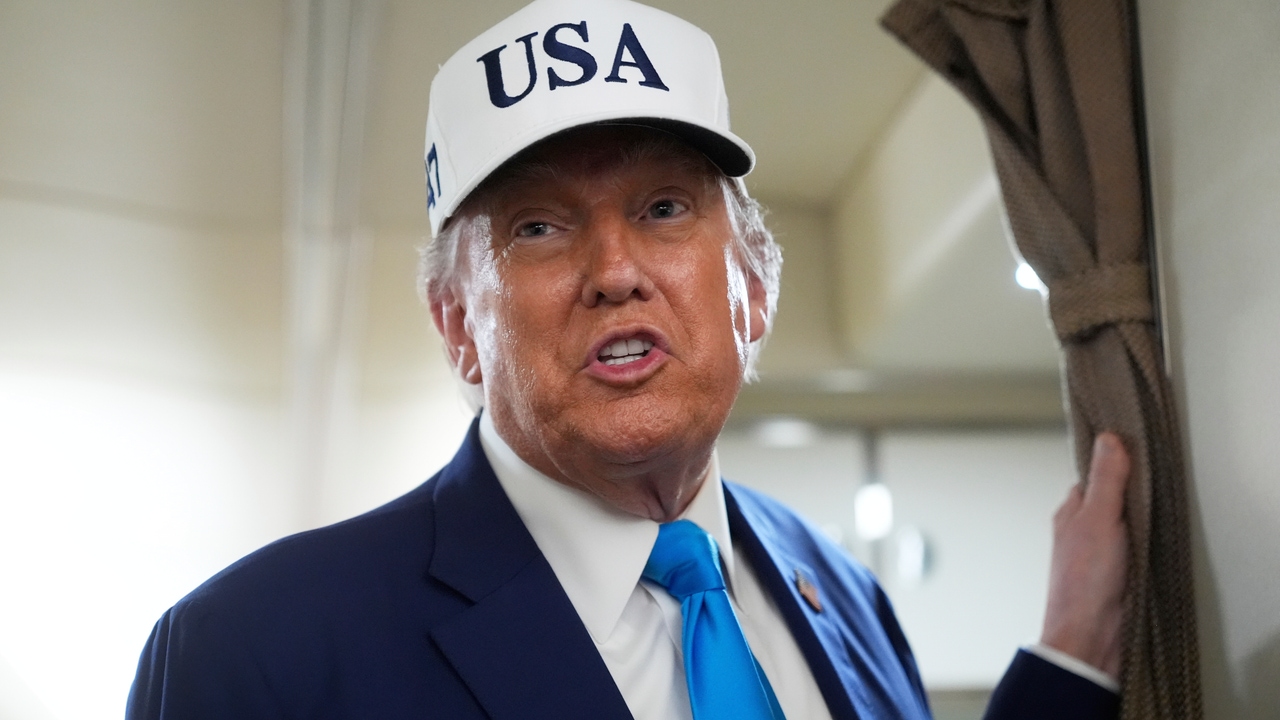 Trump threatens Musk with “very serious consequences” if he finances Democratic candidates